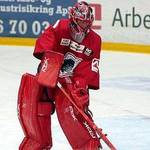 Simon Nielsen (ice hockey)