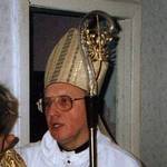 Tadeusz Kondrusiewicz (bishop)