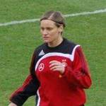 Martina Müller (footballer)