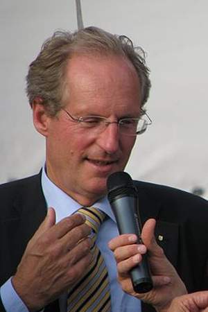Wolfgang Schuster