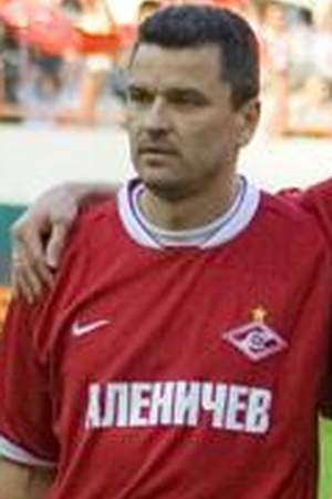 Yuriy Nikiforov