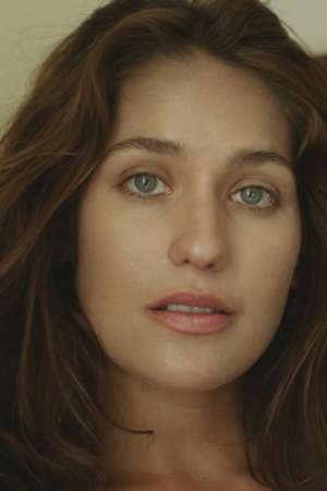 Lola Kirke