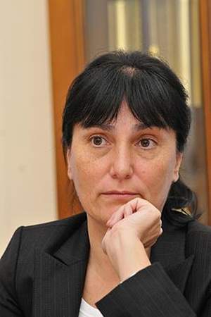 Diana Dragutinović
