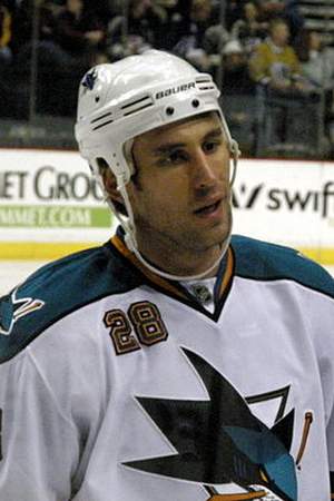 Jay Leach (ice hockey)