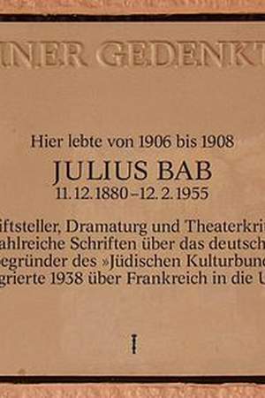 Julius Bab