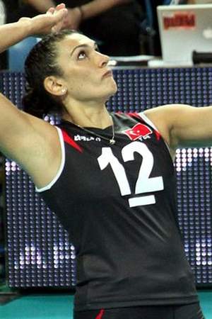 Esra Gümüş