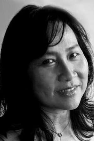 Thanhha Lai Biography | HowOld.co