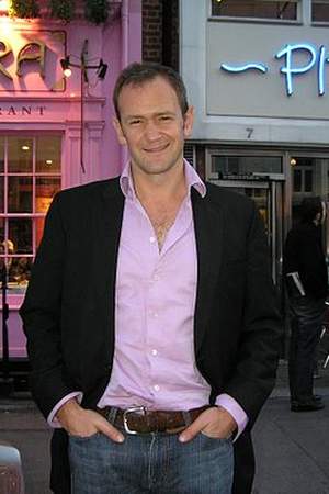 Alexander Armstrong