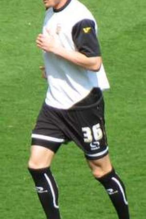 Daniel Jones (footballer)