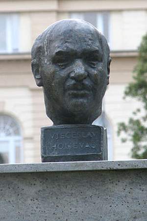 Većeslav Holjevac