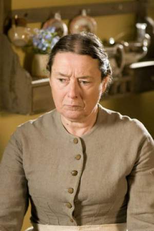 Linda Bassett