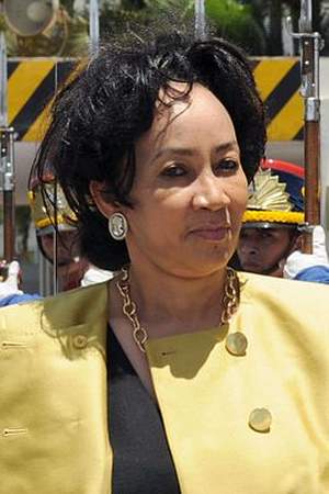 Lindiwe Sisulu