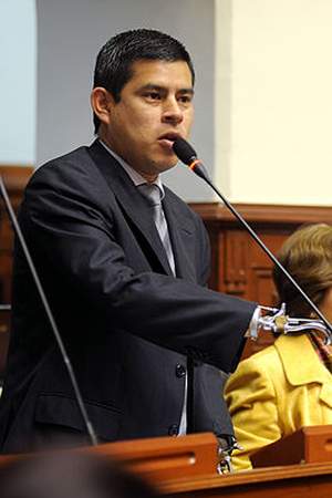 Luis Galarreta