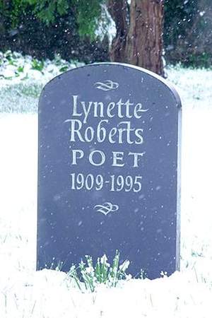 Lynette Roberts
