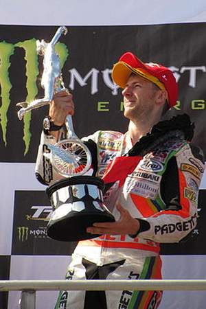 Ian Hutchinson (motorcycle racer)