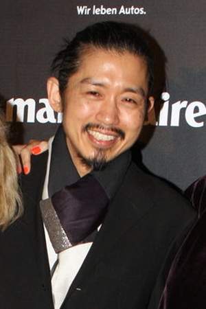 Akira Isogawa