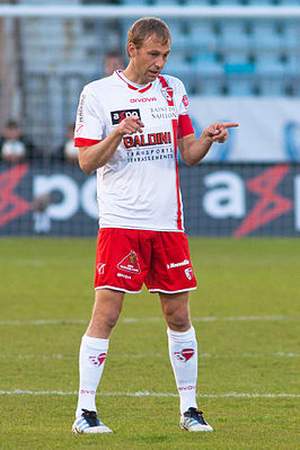 Goran Obradović (footballer born 1976)
