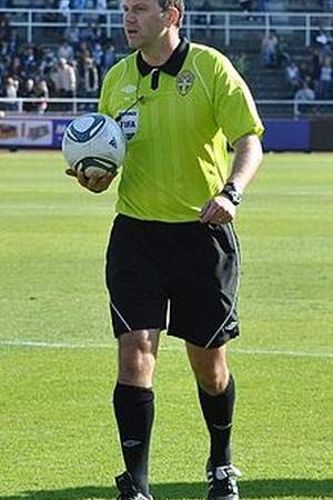 Jonas Eriksson (referee)