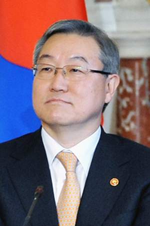 Kim Sung-hwan