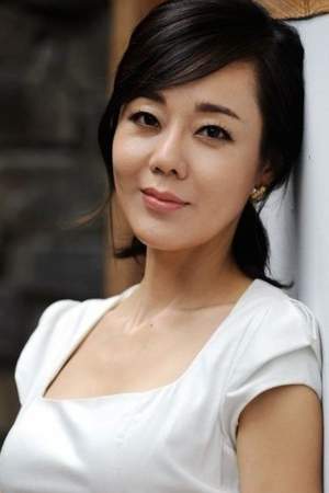 Kim Yoon-jin