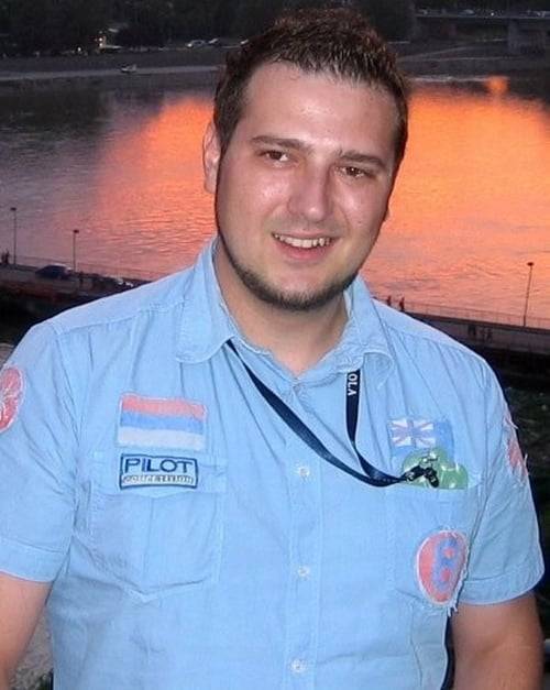 Alex Nikolic