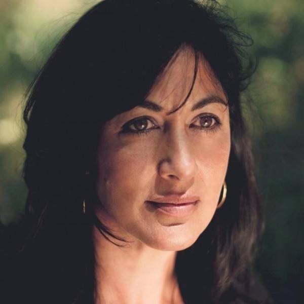 Polly Samson - Age, Birthday, Biography, Family, Children & Facts ...