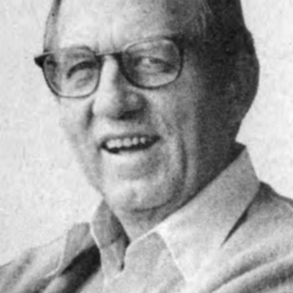 Robert W. Straub